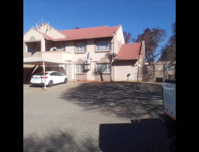 3 BEDROOM PROPERTY TO RENT IN REWLATCH